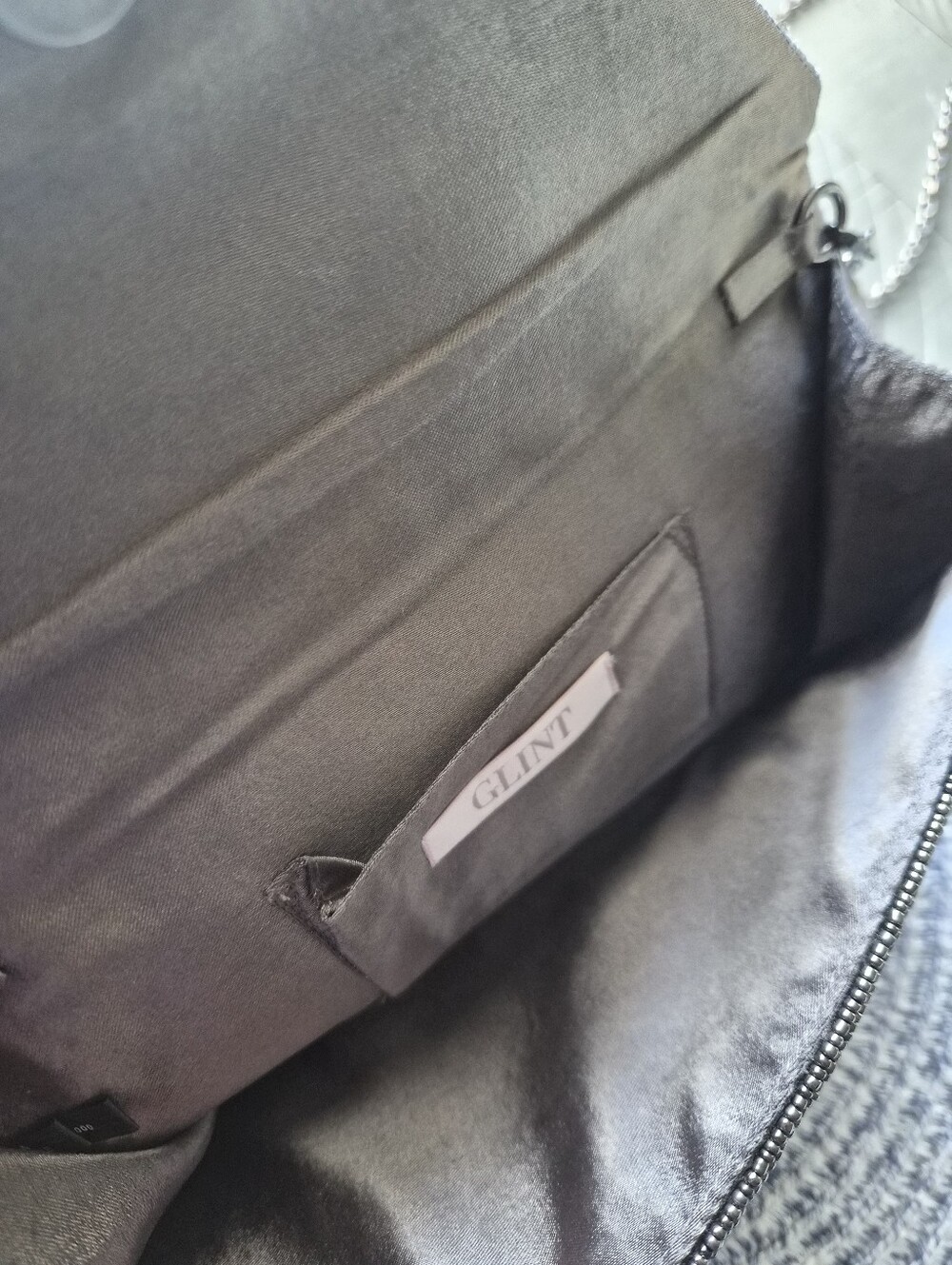 Purse - Picture 3 of 4
